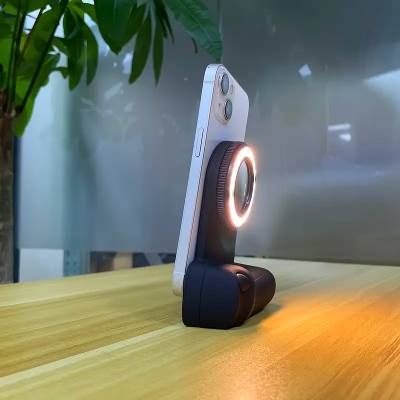 Poignée magnétique multifonctions pour smartphone